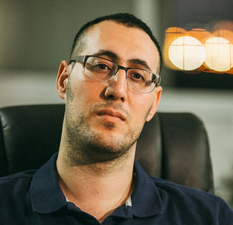 עומר טייכר